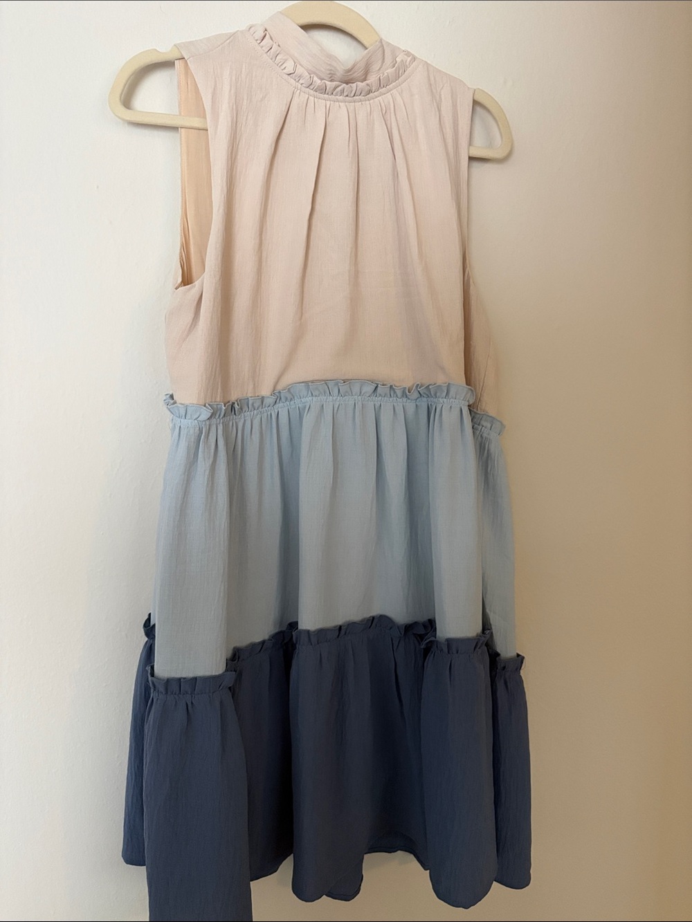 Tiered Sleeveless Colorblock Dress in Cream, Light Blue & Navy
